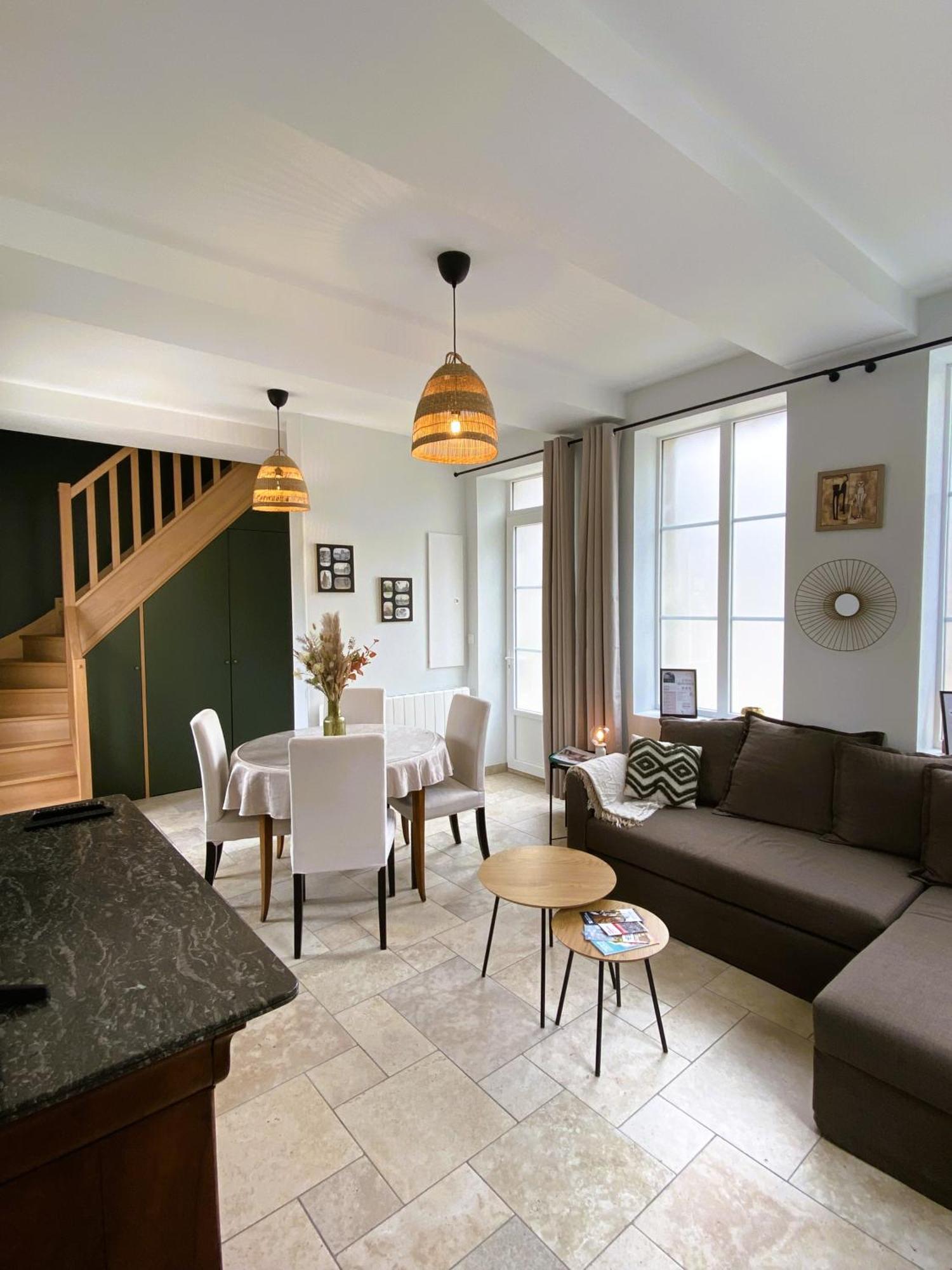 Maison 2 Chambres Avec Parking Et Jardin Noyon Exteriér fotografie
